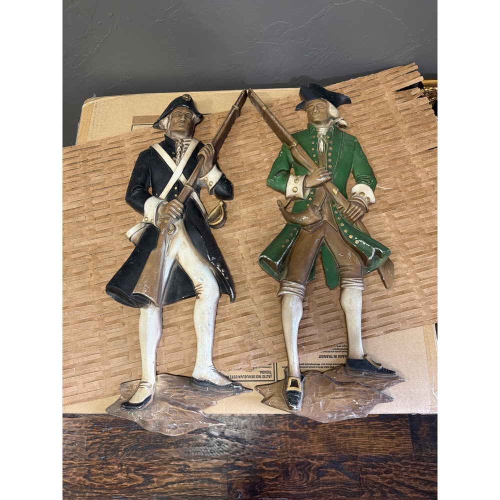 Vintage Sexton Cast Metal Revolutionary War Soldiers Wall Plaques Set of 2